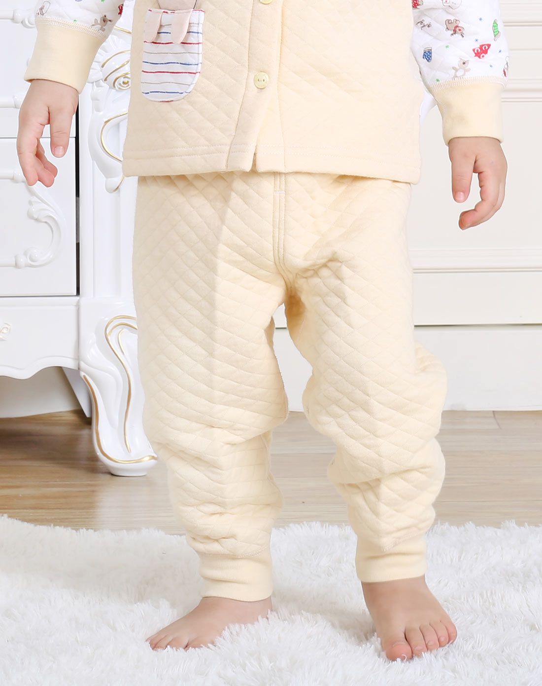 中性浅黄两用合裆裤