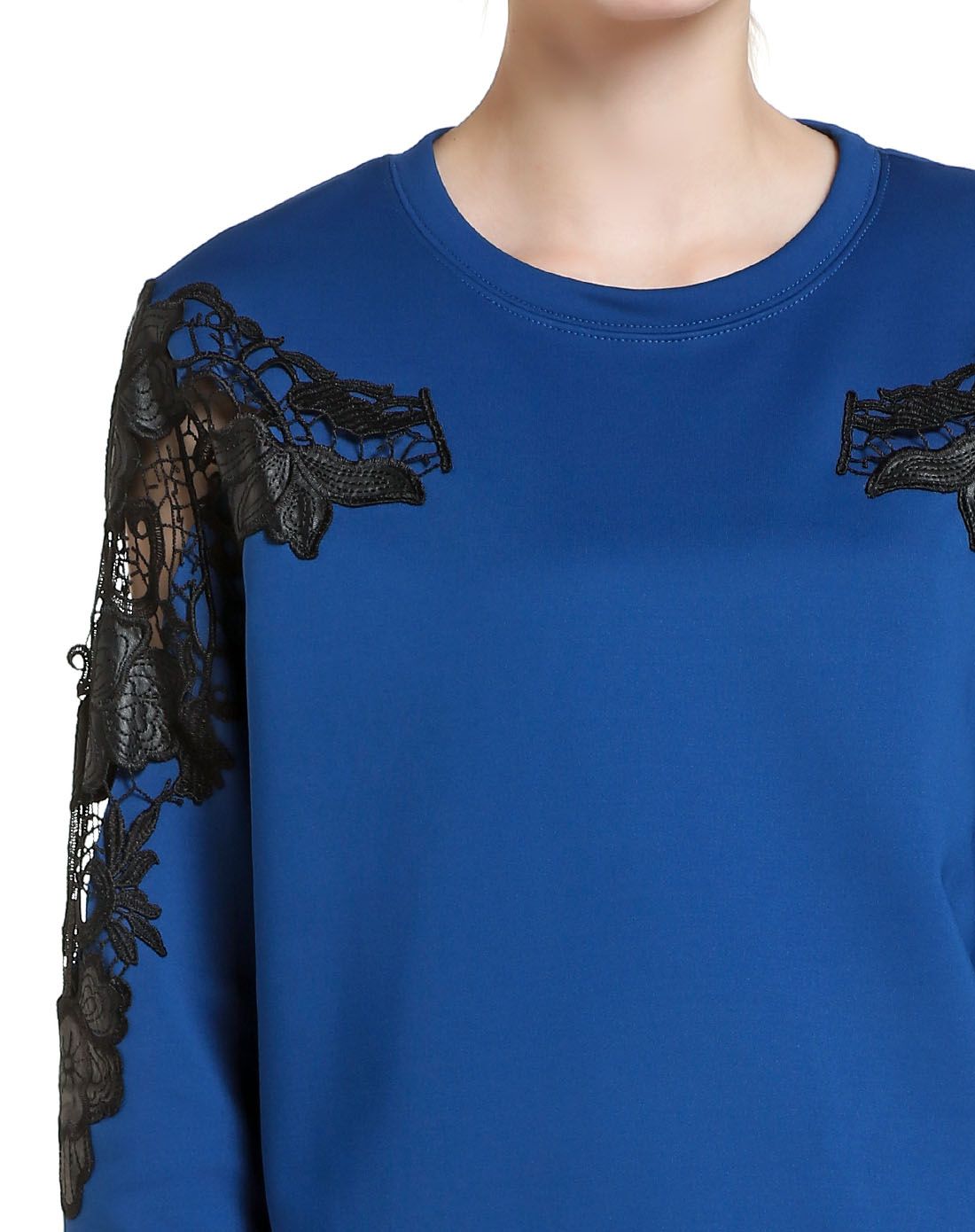 湛蓝色镂空贴花休闲卫衣