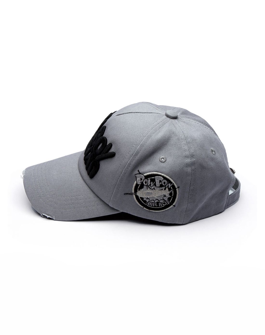 男童灰色棒球帽