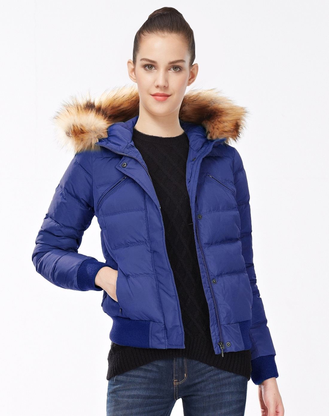 黛蓝色可机洗多袋可拆毛边连帽羽绒服