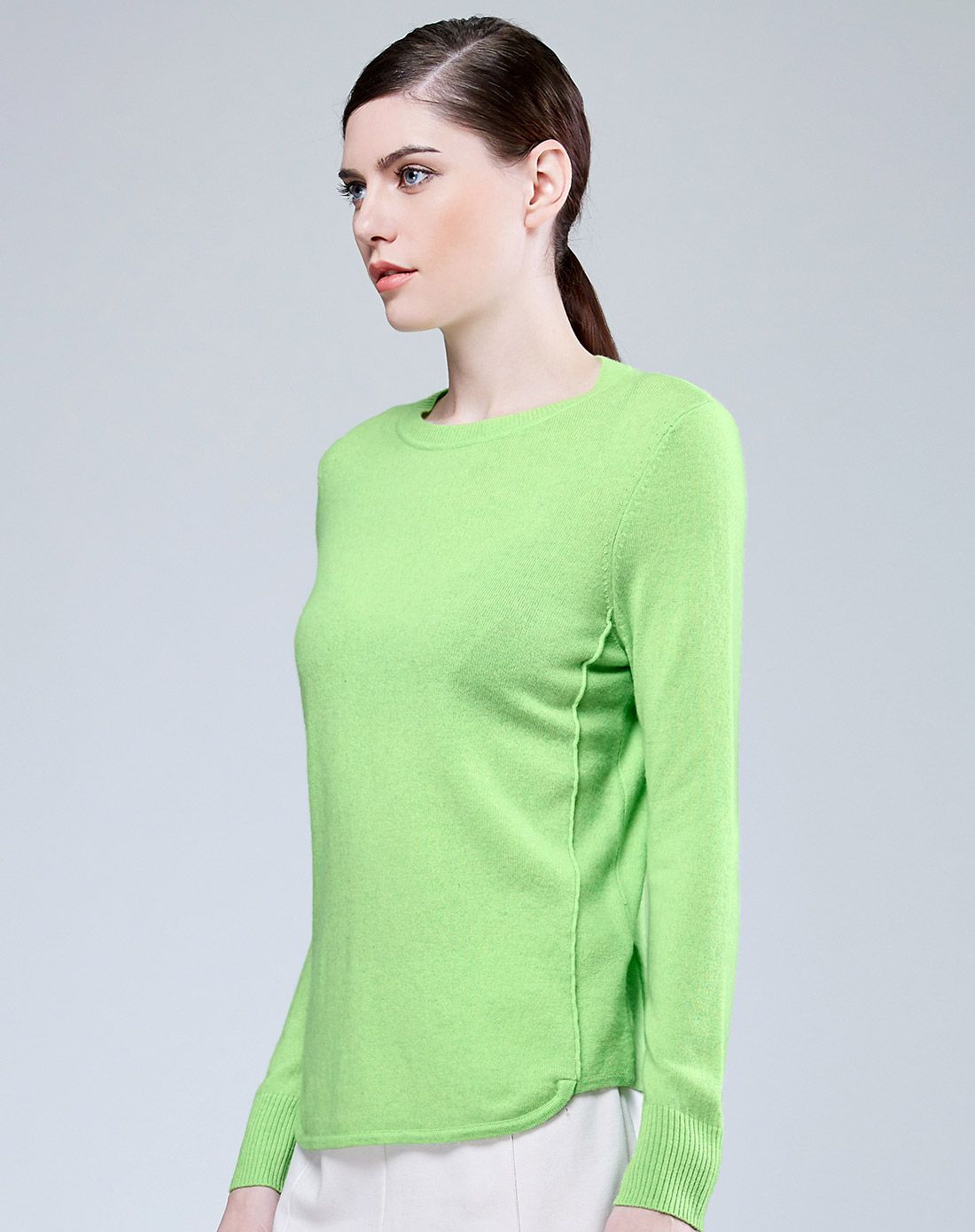 女式香草绿圆领羊绒衫