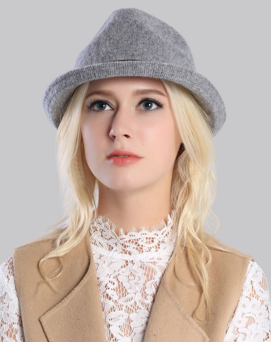 唯品会专供韩式小沿皮绳时装礼帽