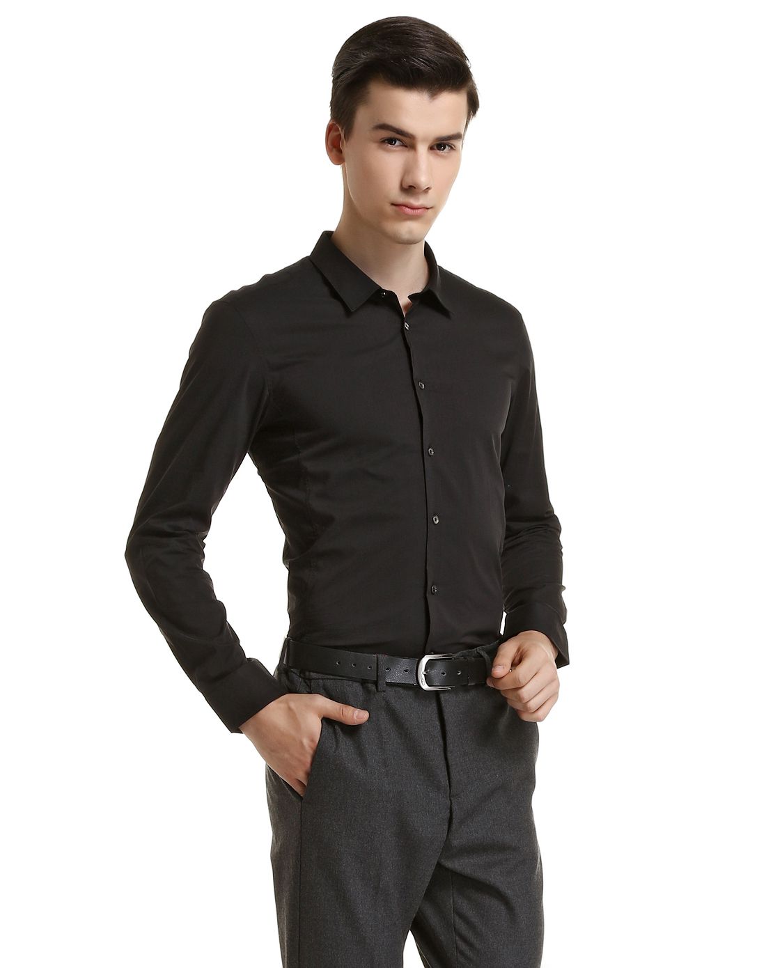 黑色简洁正装长袖衬衫