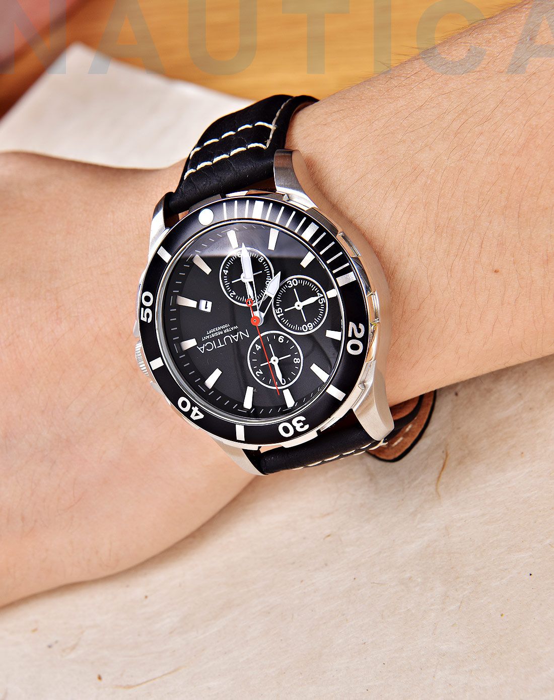 诺帝卡【阳光男士必备】时尚简约魅力彰显多功能计时真皮石英男士腕表