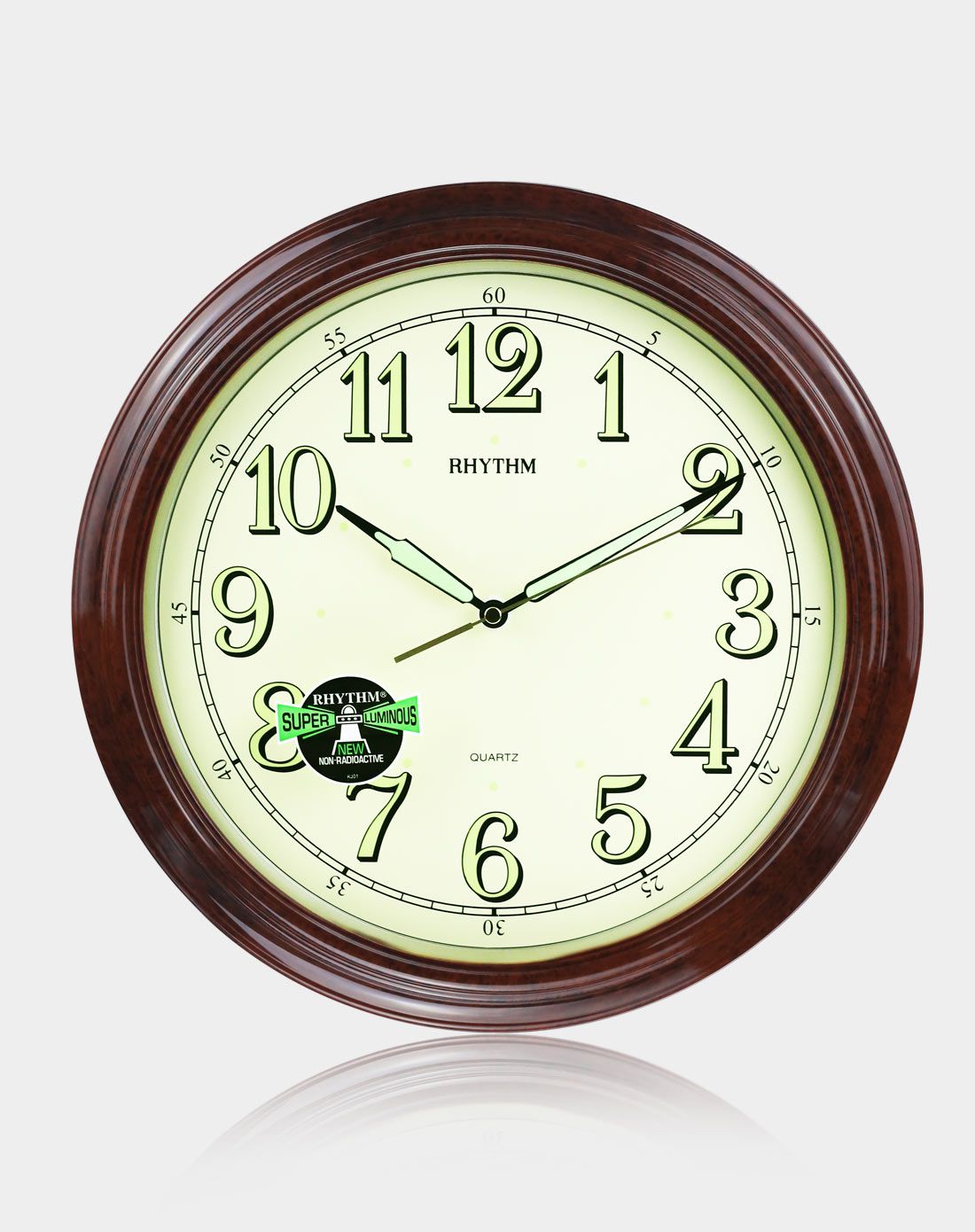 rhythm 仿木棕色客厅简约静音石英挂钟