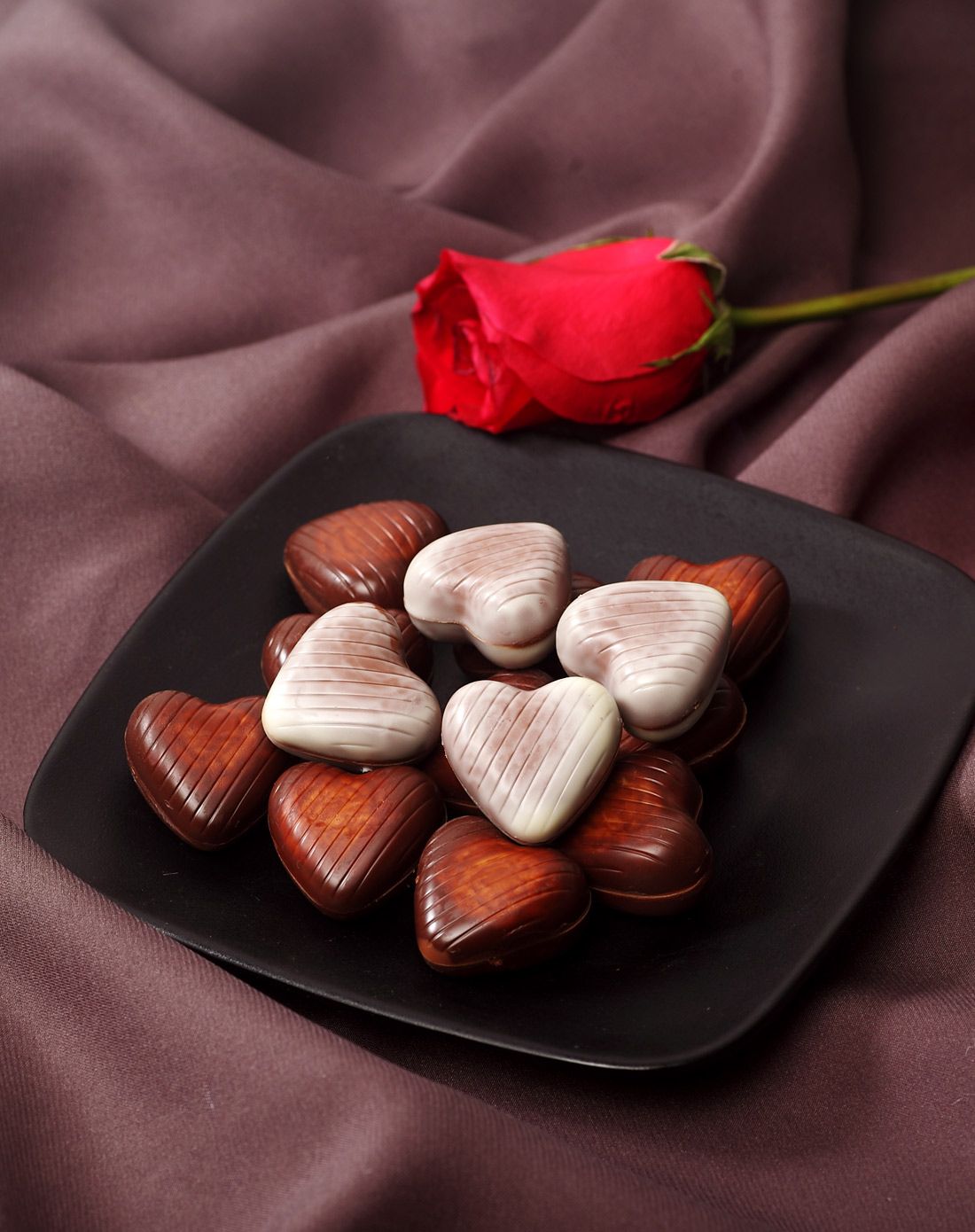 白丽人心形巧克力65g