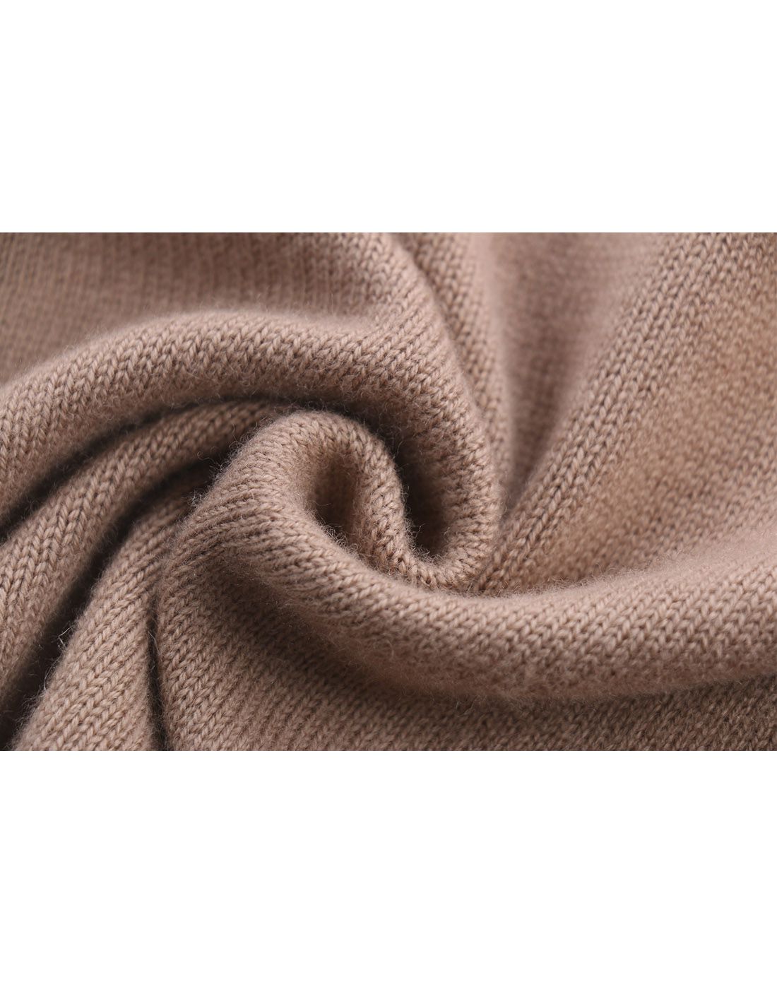 男款卡其色纯羊毛套头衫