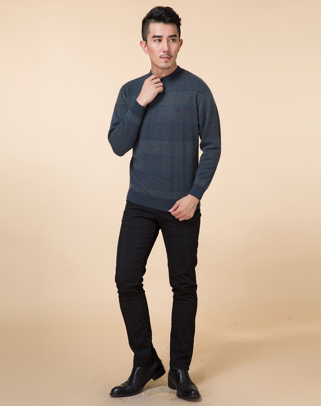 男款半高领青绿色长袖纯羊绒衫