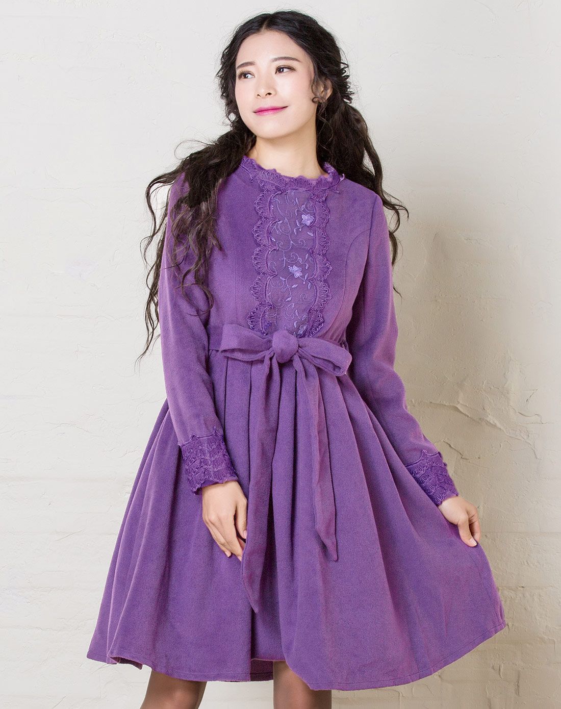 紫色立领a字摆长袖连衣裙