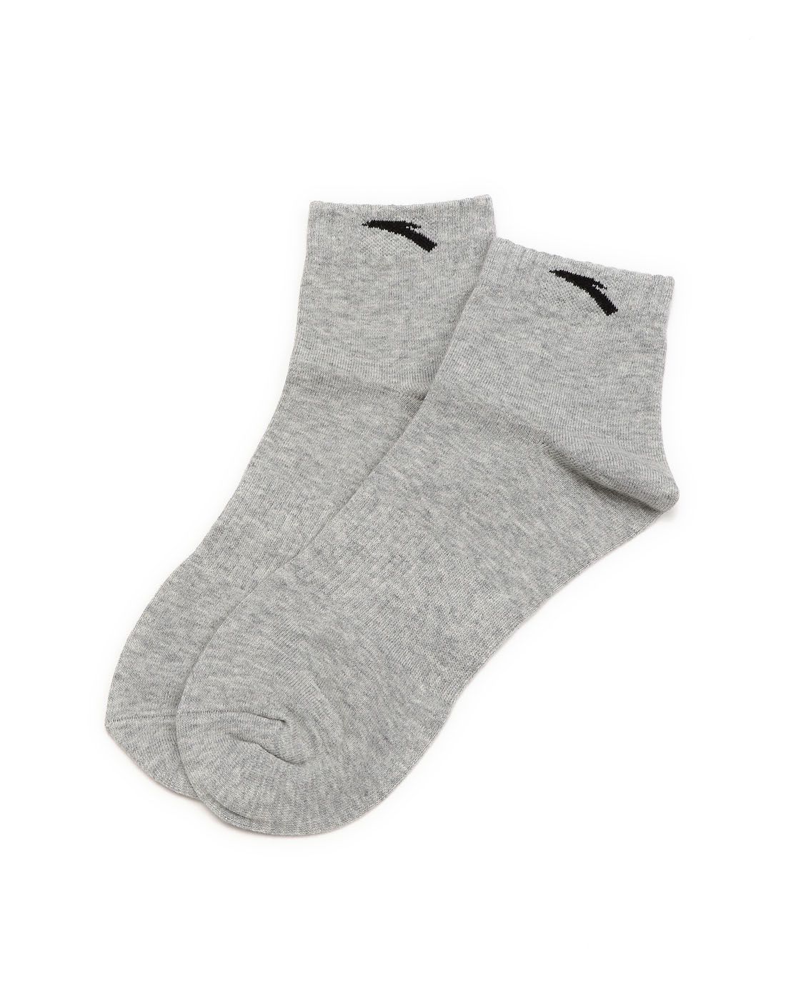 舒适耐穿 男款浅灰色运动平板中袜