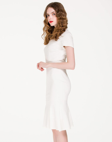 白色短袖简洁淑女优雅连衣裙