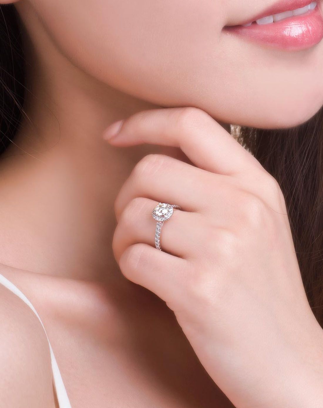 42cth色钻石女戒指