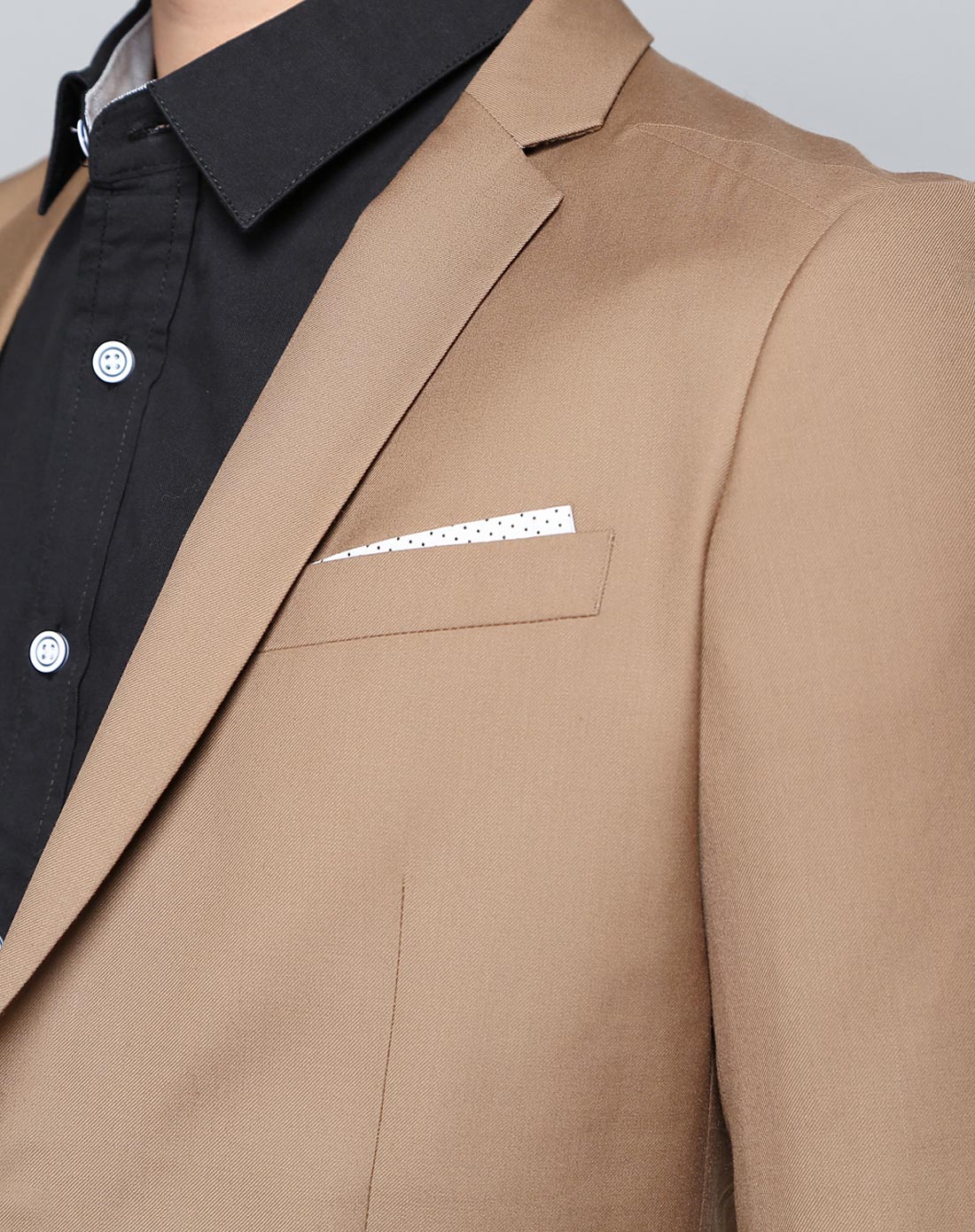 男式时尚简约土褐色长袖翻领西装