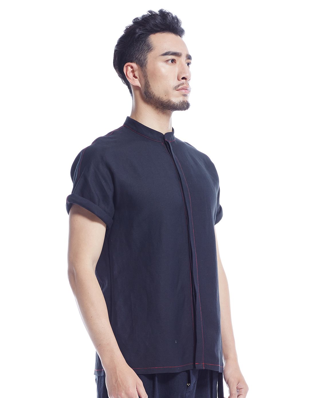 男士玄色亚麻衬衫