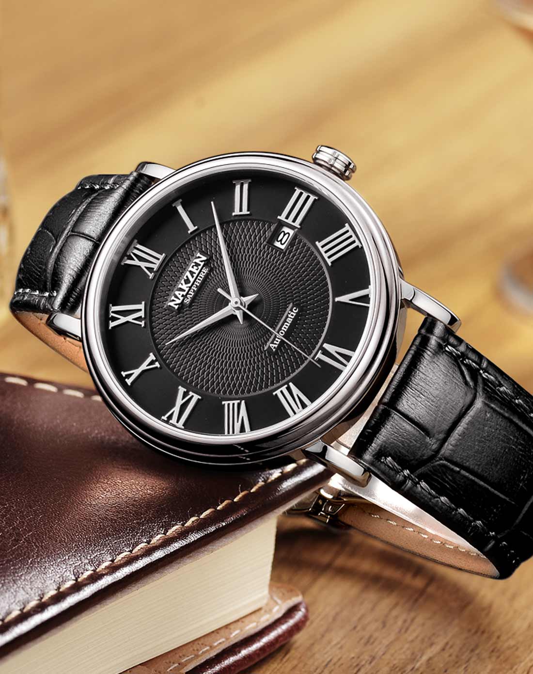 名古城 黑面日历超薄男士皮带机械表