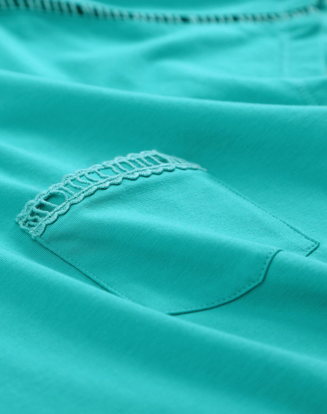 孔雀绿肩部镂空拼接短袖t恤