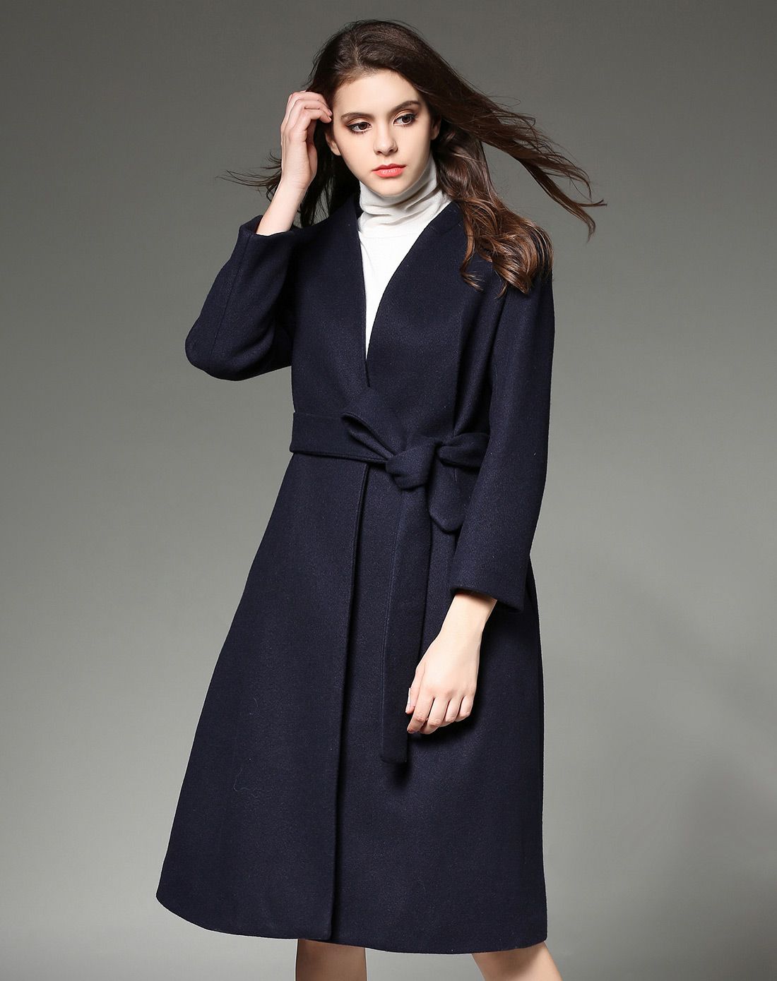 女款藏青色暗扣无领大衣
