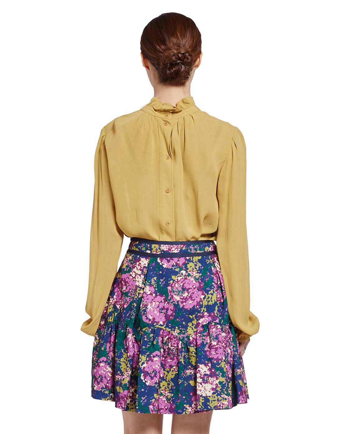 芥末色宽松长袖上衣