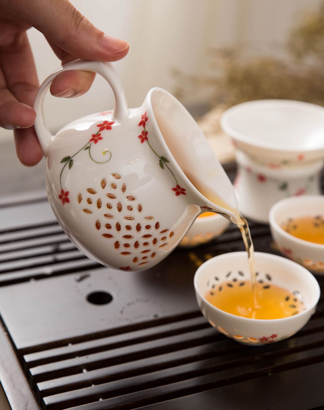 青花玲珑瓷茶具十三件套