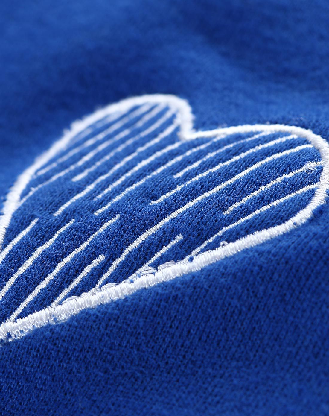 字母印花刺绣休闲卫衣鲜蓝