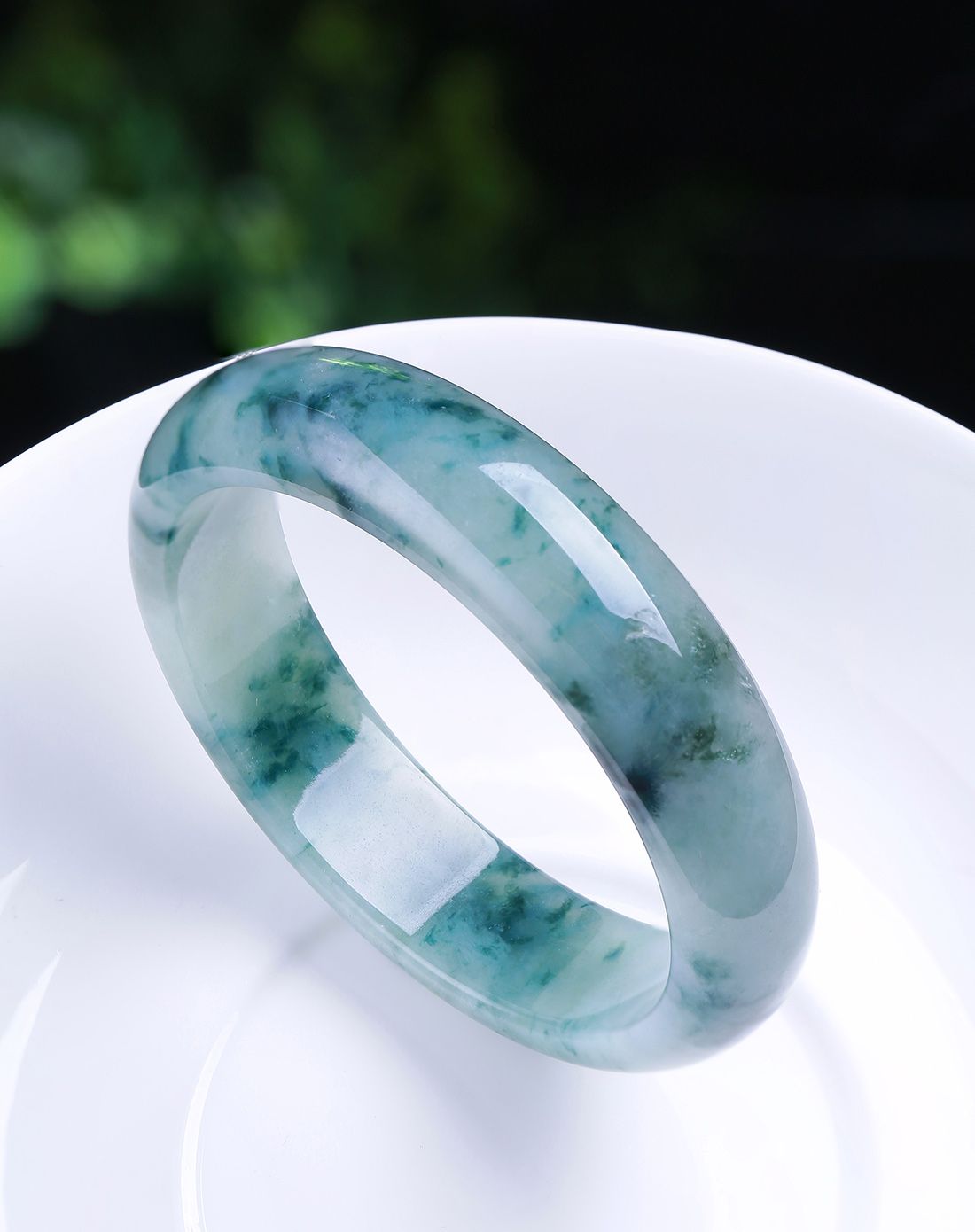 天然a货翡翠冰糯种飘蓝花精品手镯