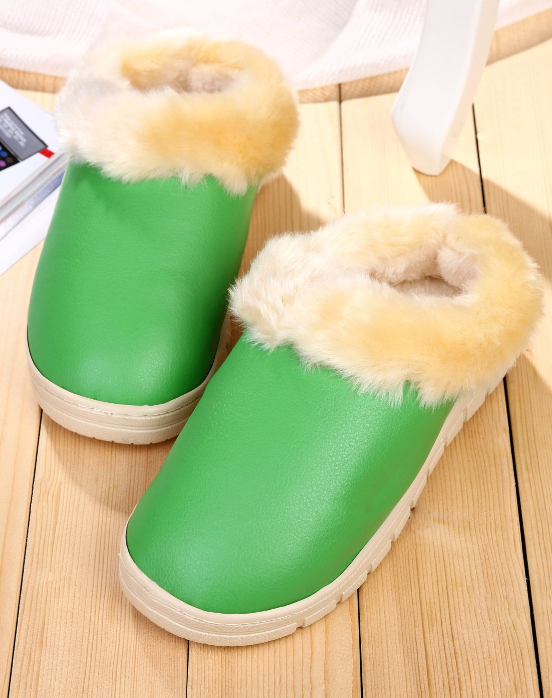 女士绿色纯色毛口棉拖鞋