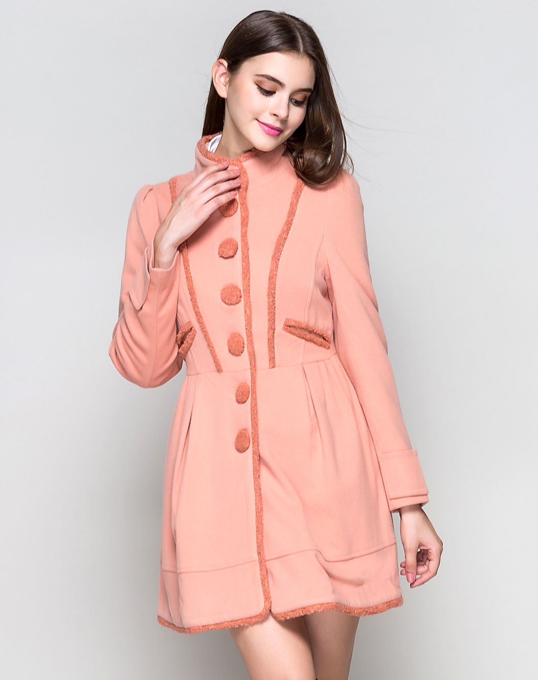 深粉色甜美修身长袖毛呢大衣