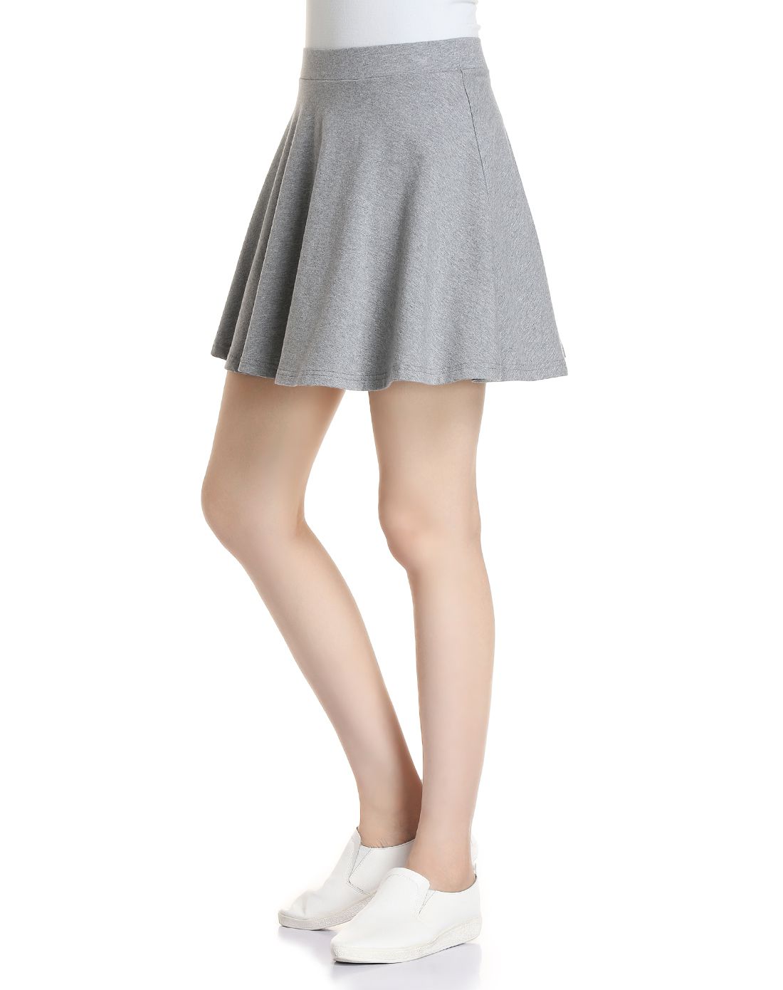 女款灰色俏丽时尚短裙