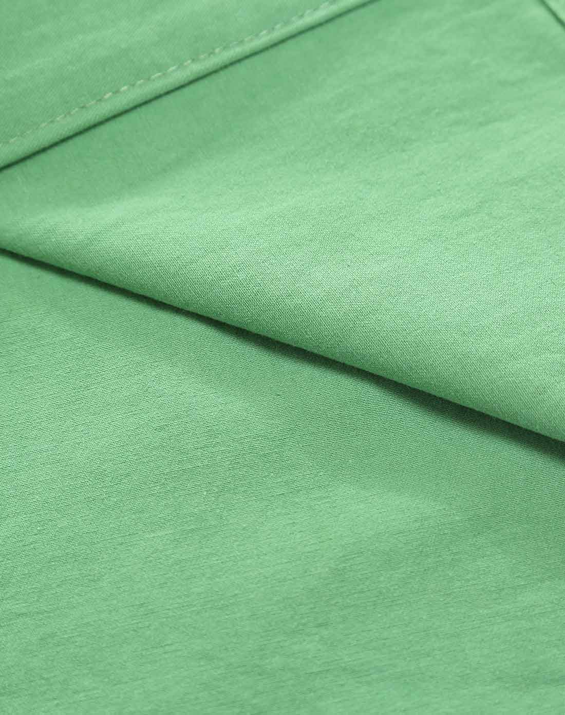 男童草绿日系文艺纯色贴标衬衫