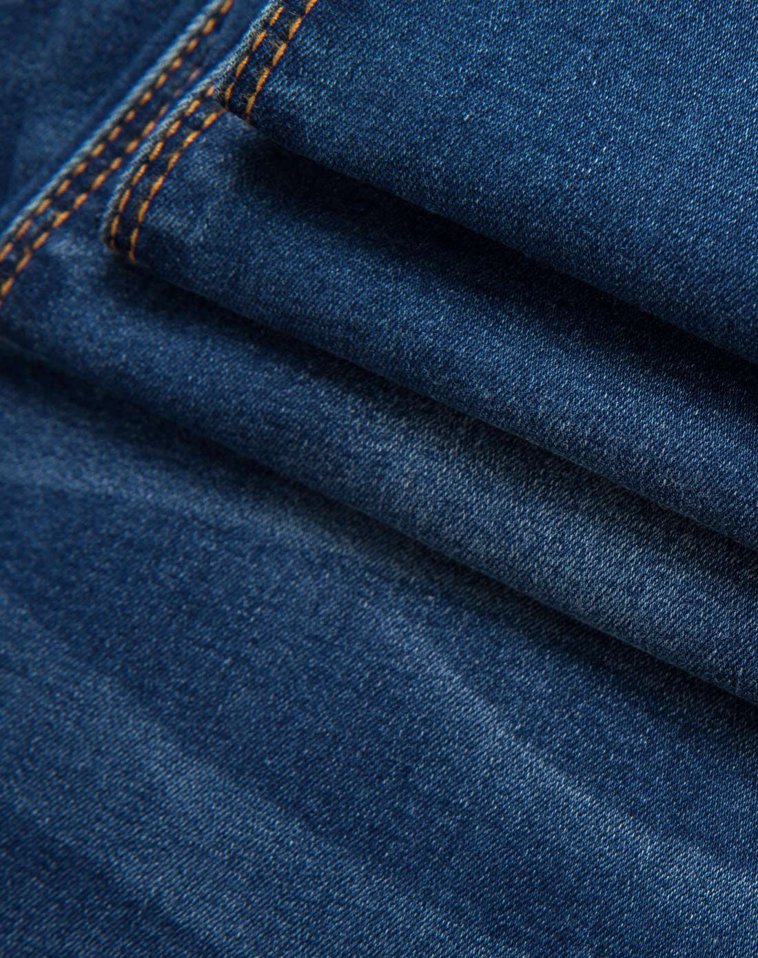 中蓝色百搭休闲中腰牛仔长裤