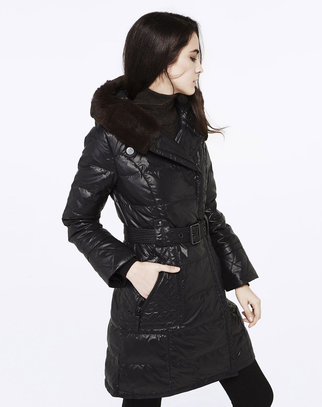 女新黑格尔女装中长款羽绒服