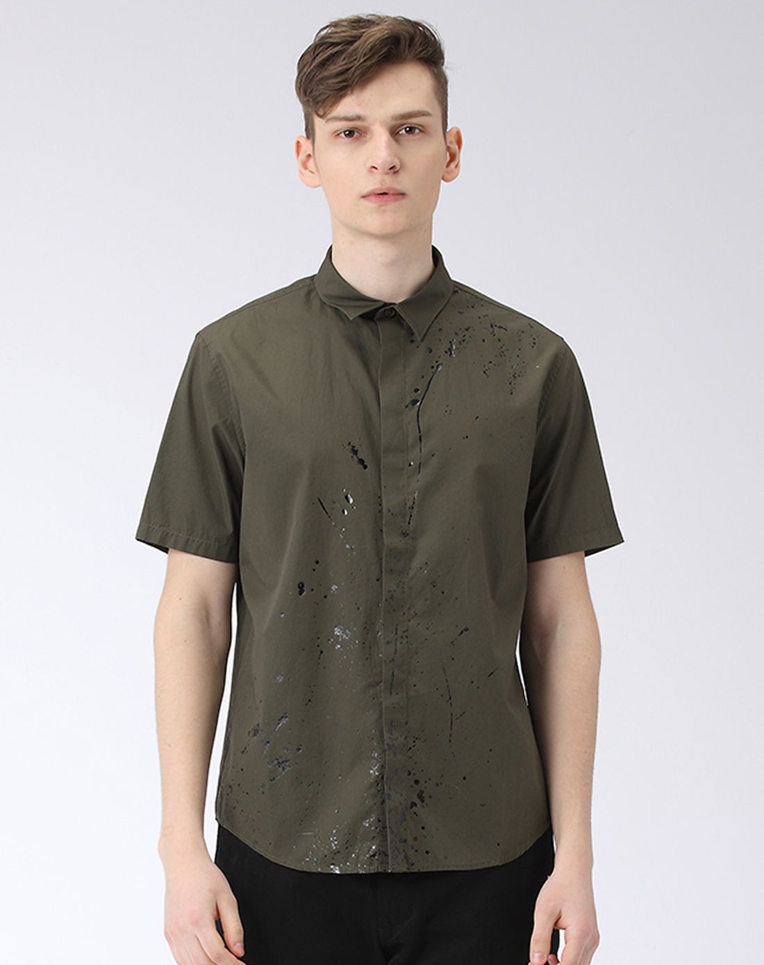 男款深绿灰色流行气质短袖衬衫