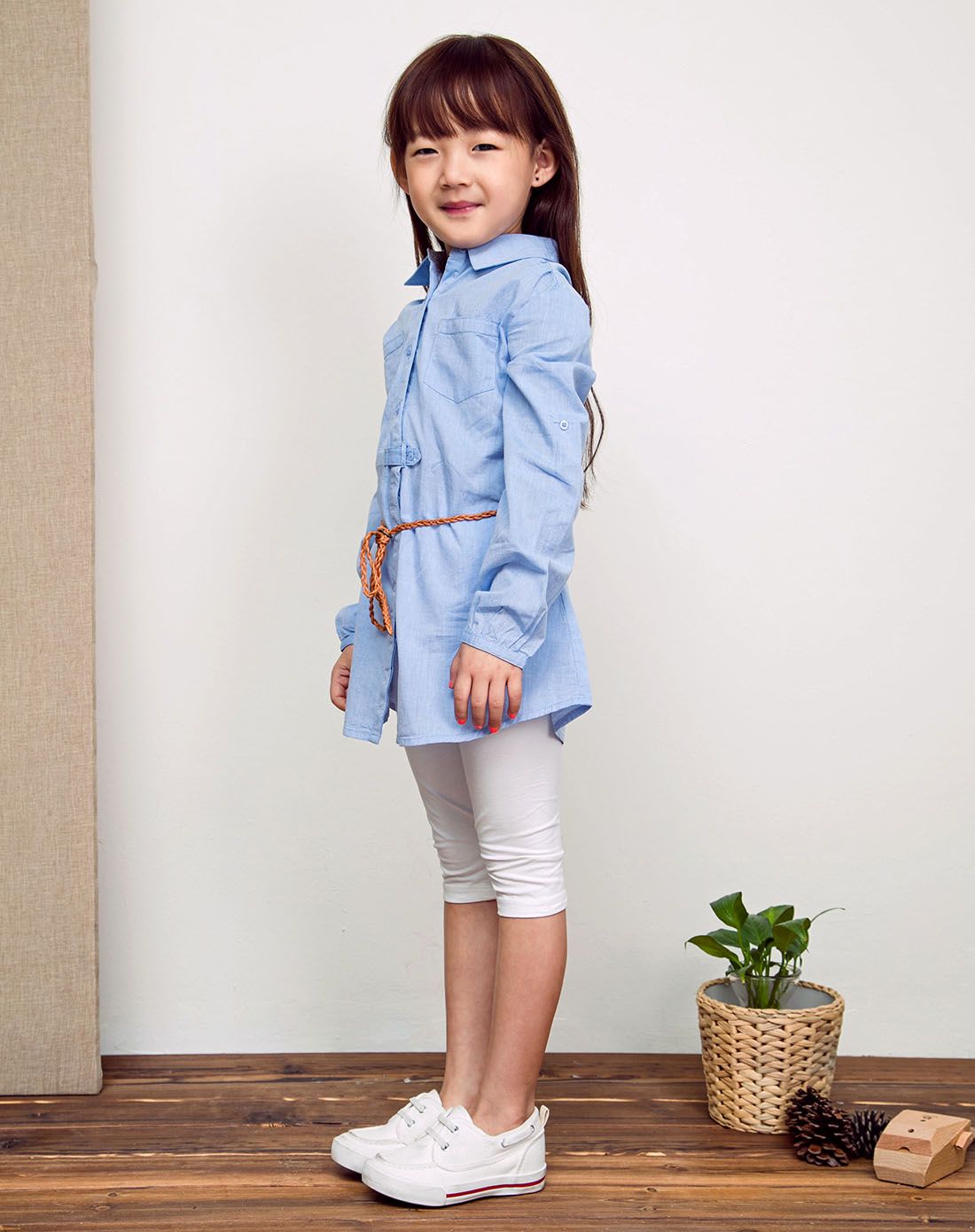 新年风童装特惠专场乐比悠悠 女童浅牛仔蓝长款衬衫rb15cs217012603