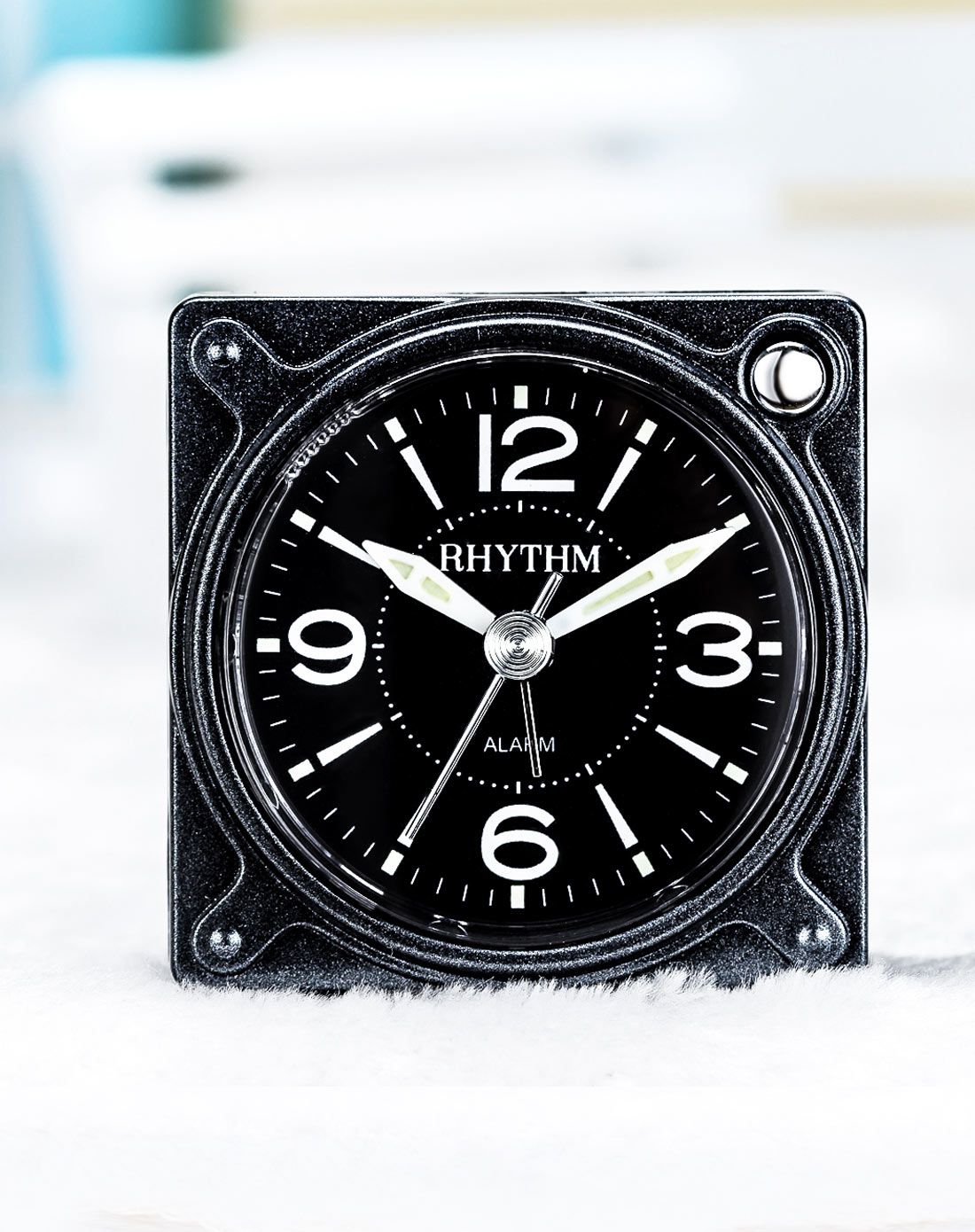 rhythm丽声 定制款迷你黑色夜灯静音石英闹钟