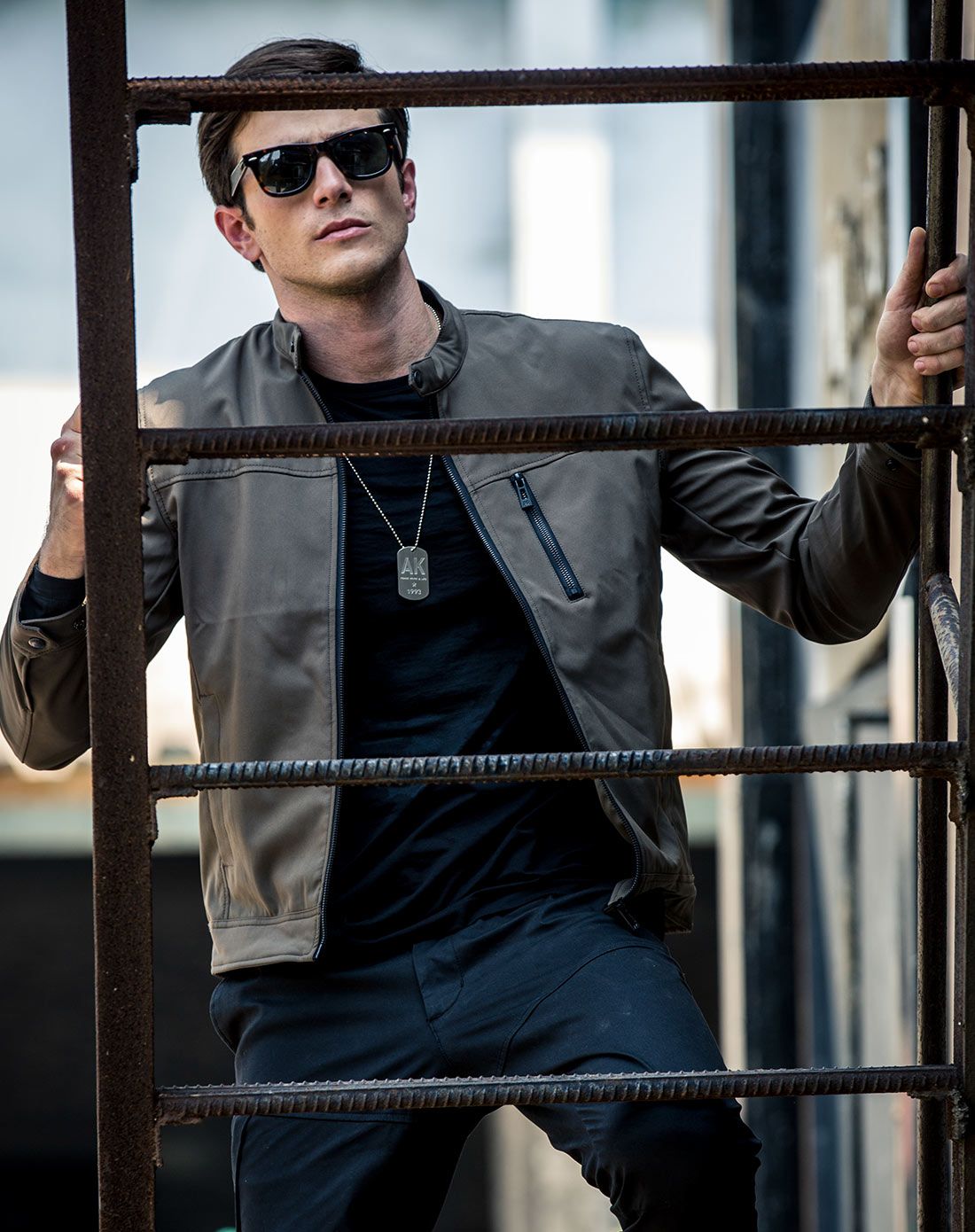 akseries男装专场 深军绿碟中谍5都市特工立领夹克