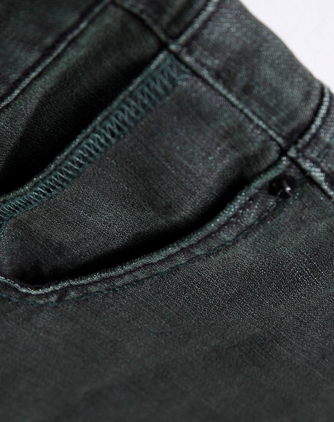 绿黑色修身时尚中腰牛仔长裤