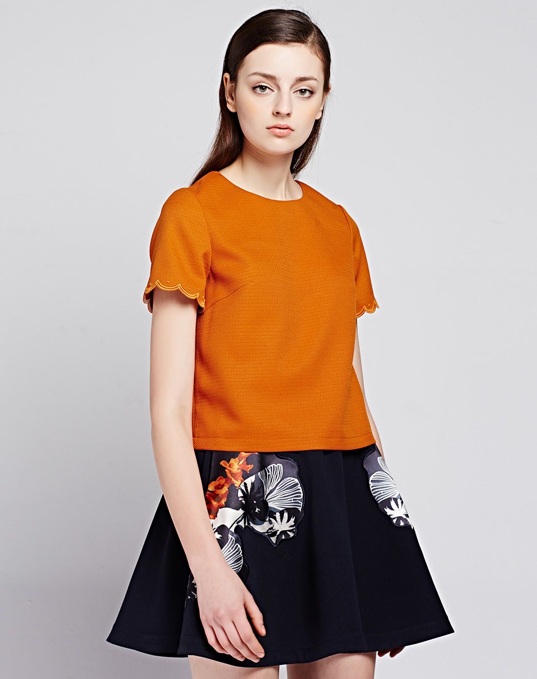 专柜同款土黄上衣