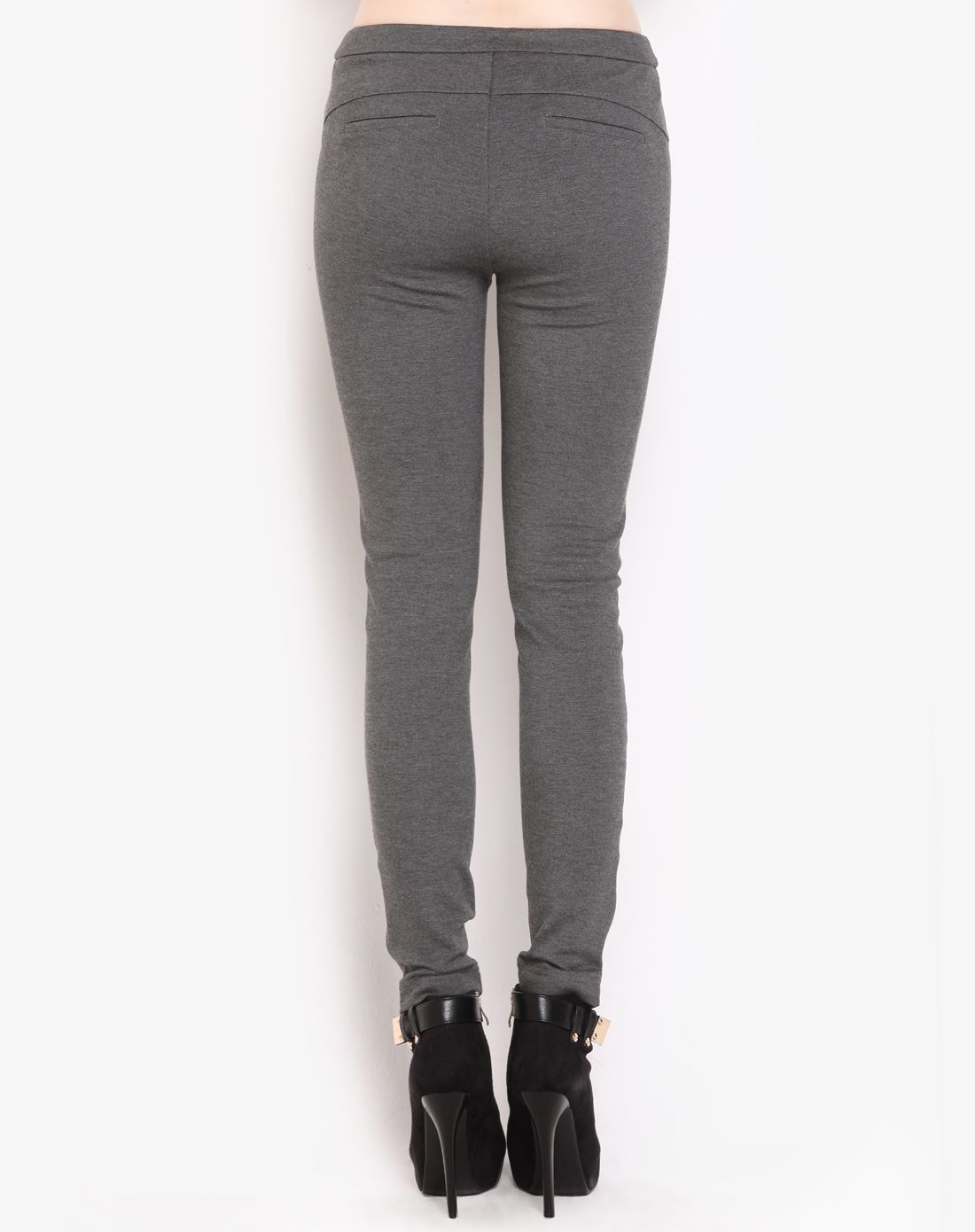 灰色修身打底长裤