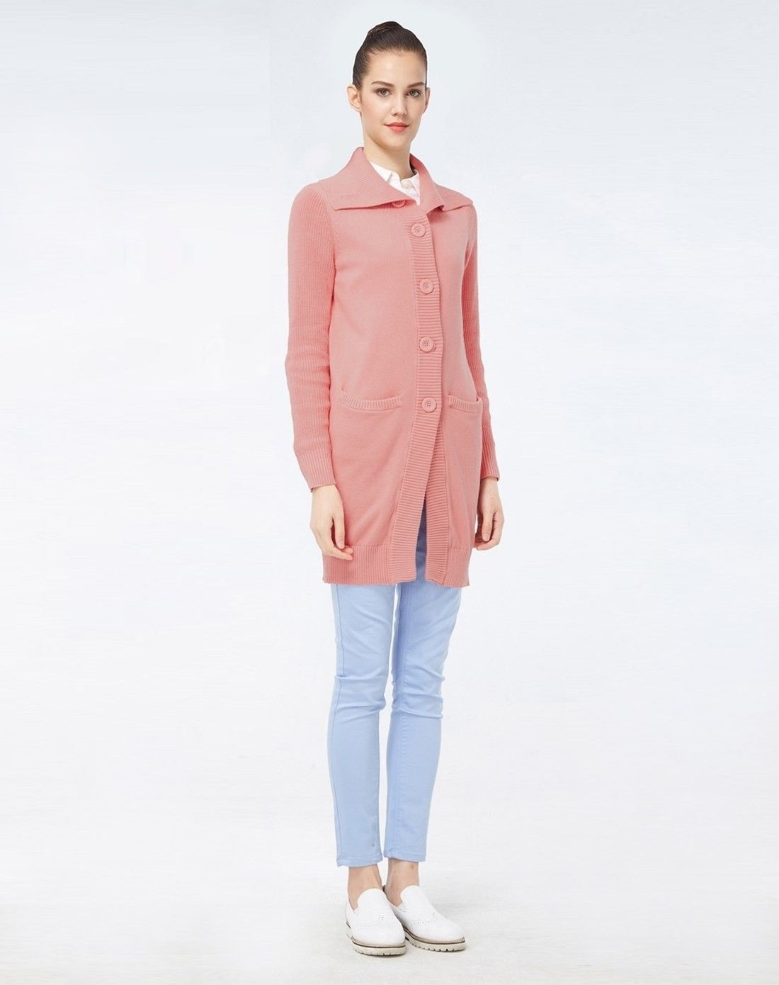 虾粉红色精梳纯棉双袋大翻领长款开襟针织衫