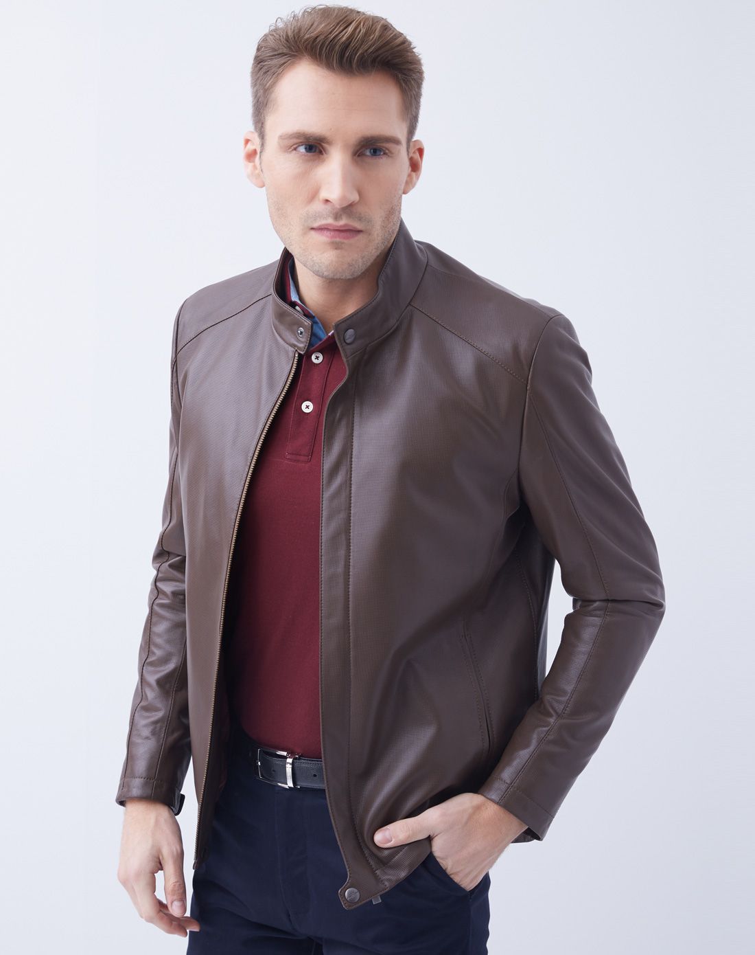 棕咖色时尚百搭长袖皮衣