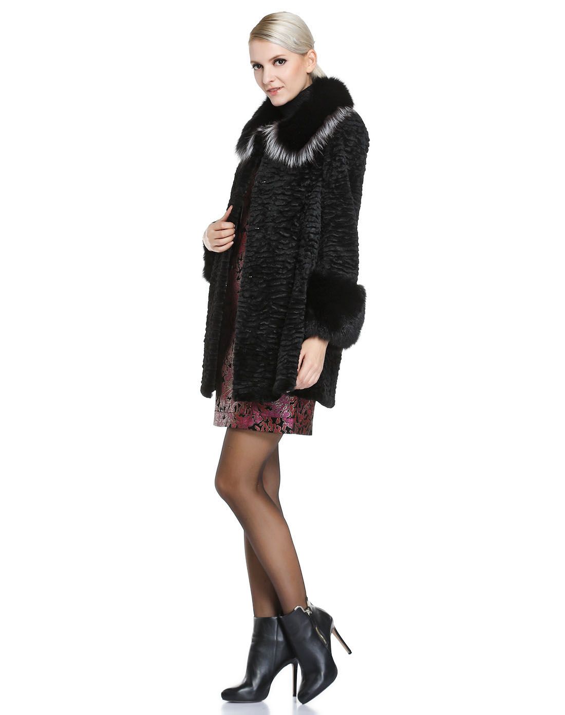 马天奴黑色贵气典雅长袖皮草