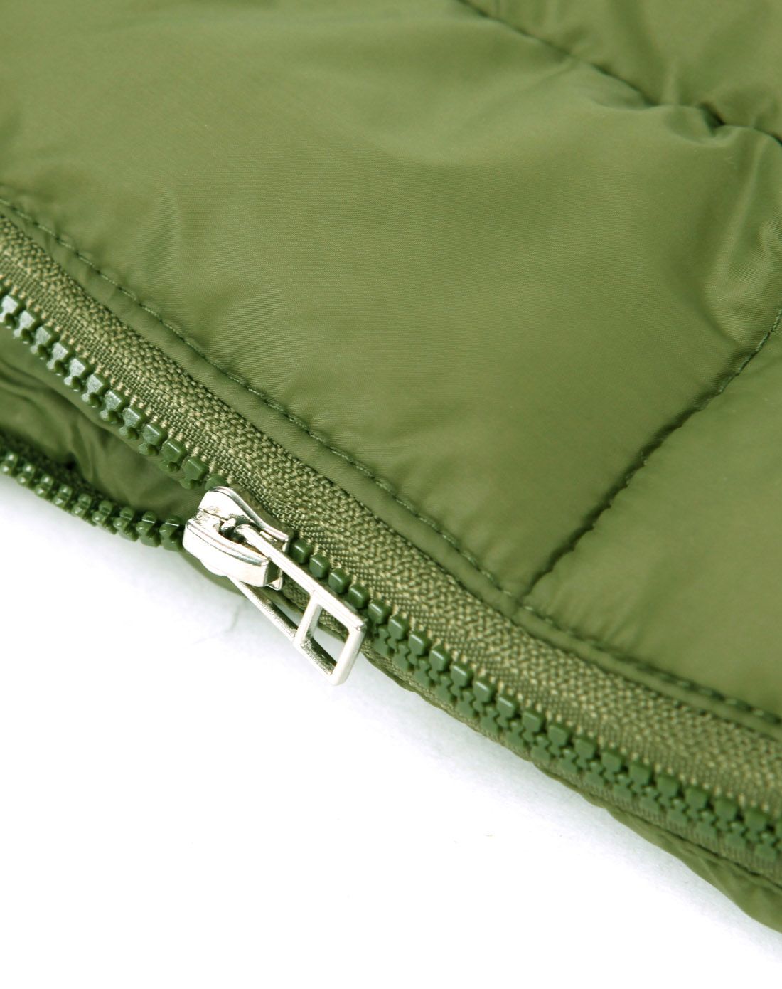 左西男童冬季军绿色马甲