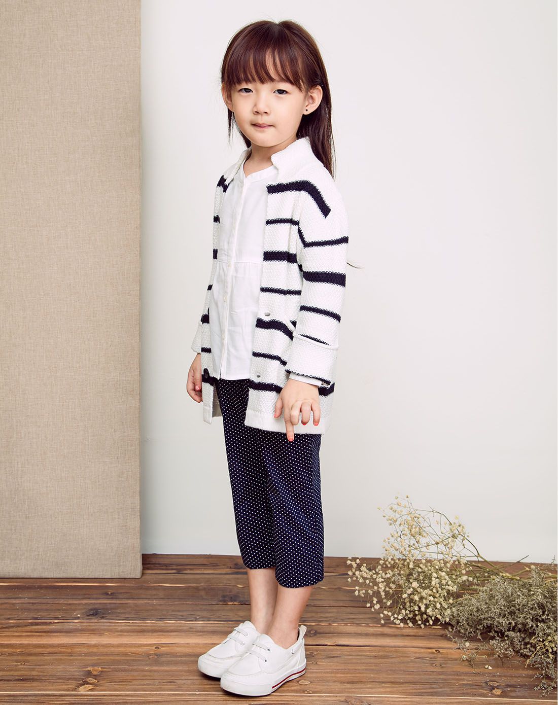 新年风童装特惠专场乐比悠悠 女童藏蓝白条线衫外套rb15my107032s69