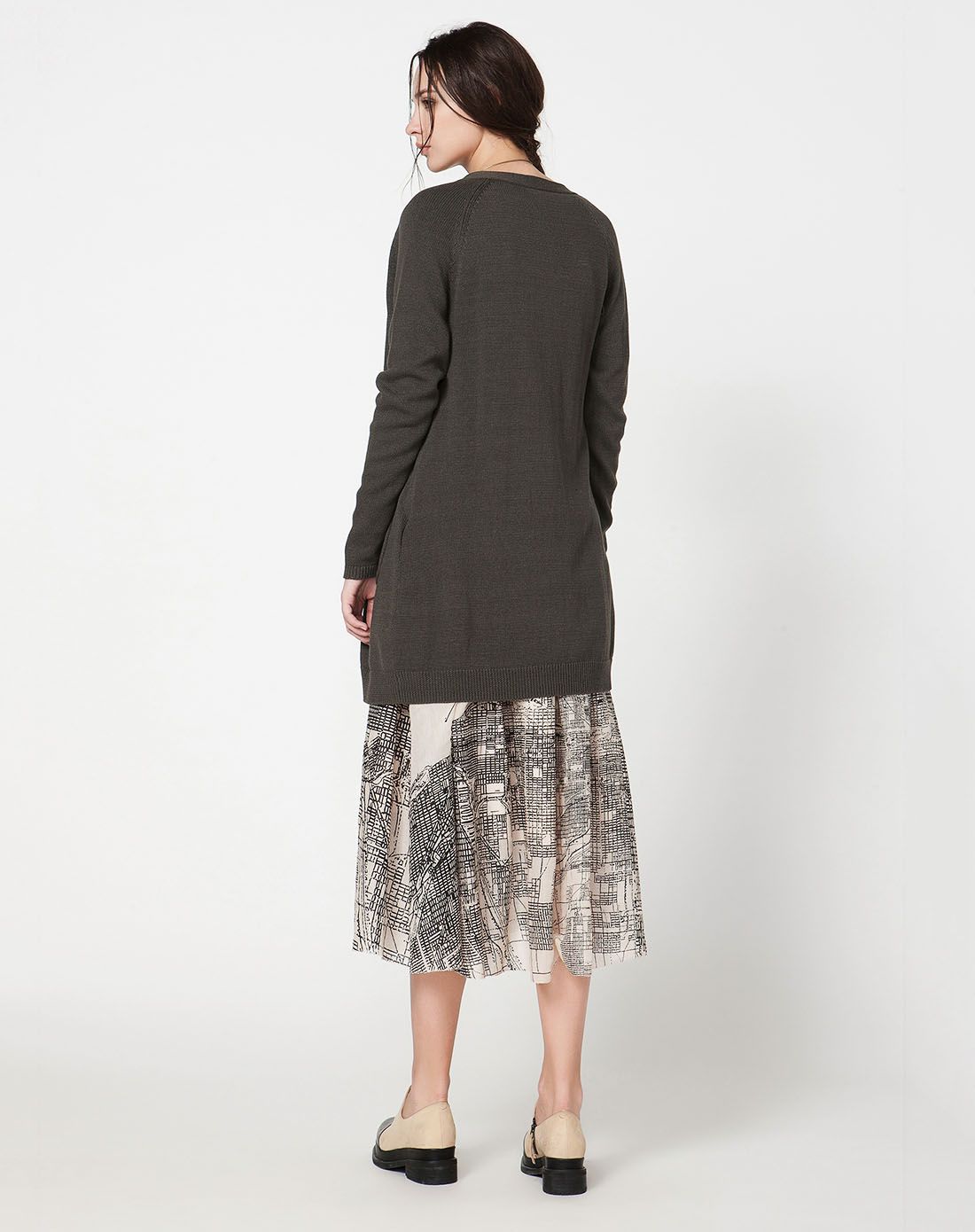 黛绿纯棉v领休闲中长开衫