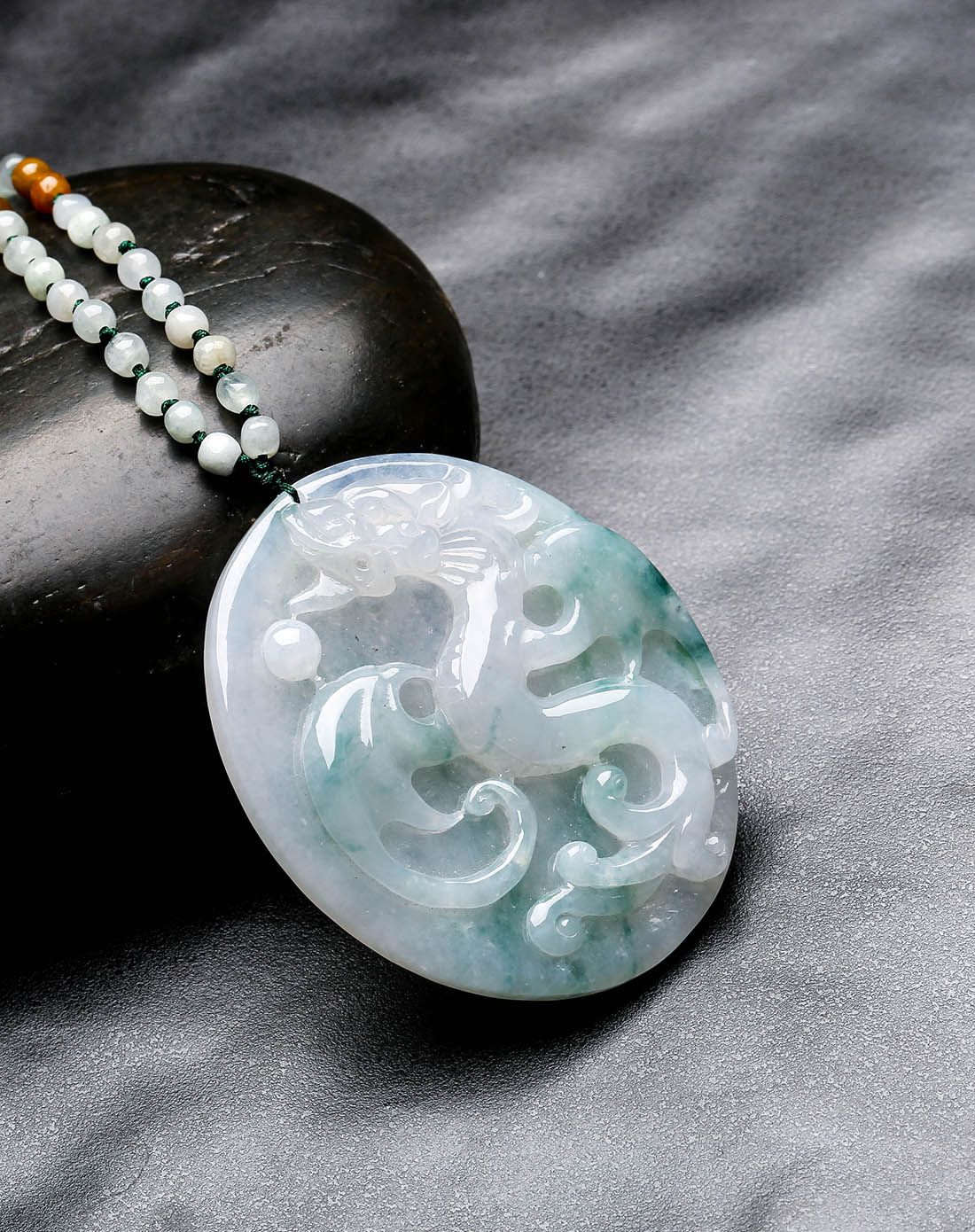 冰糯飘花螭龙天然a货翡翠挂件