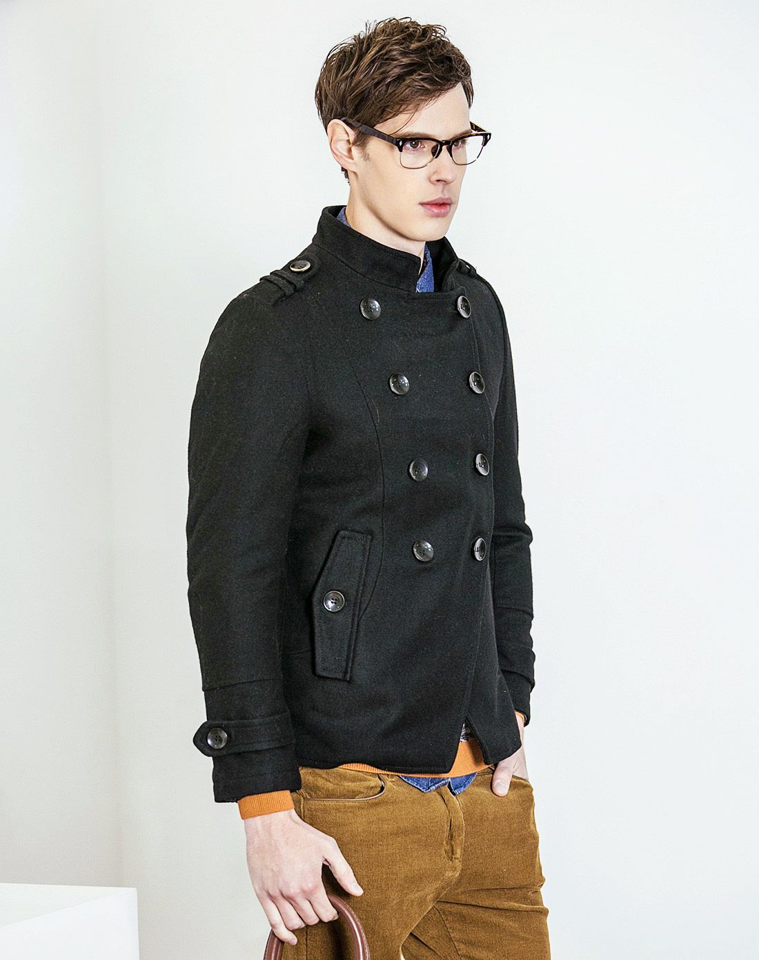 艾夫斯黑色立领双排扣男尼外套