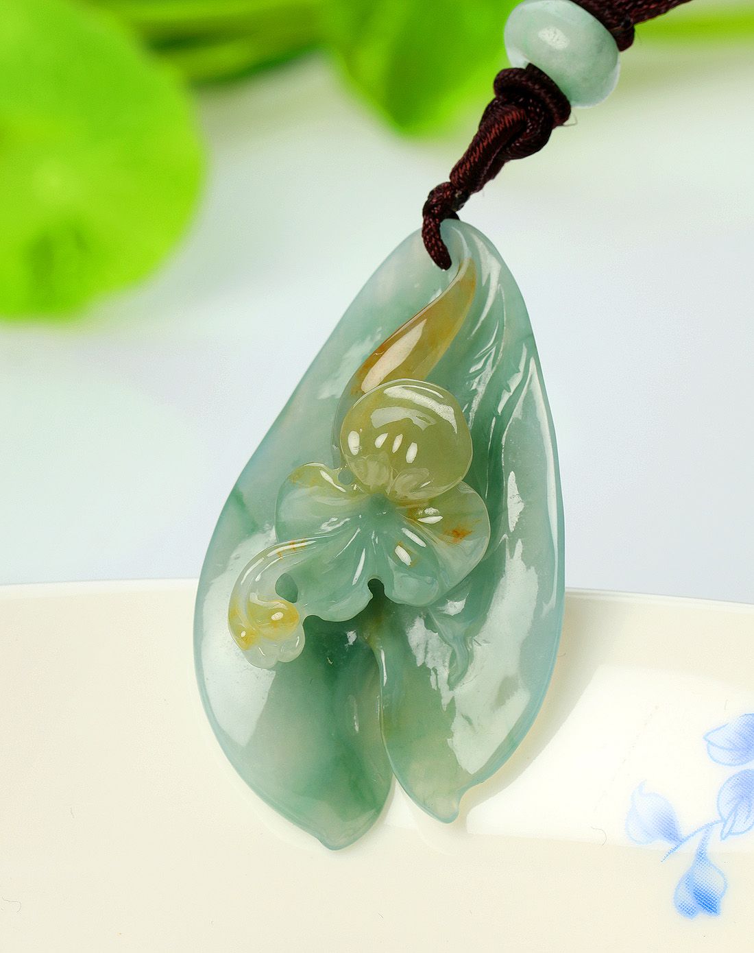天然a货冰种清雅飘花细腻一品青莲翡翠吊坠