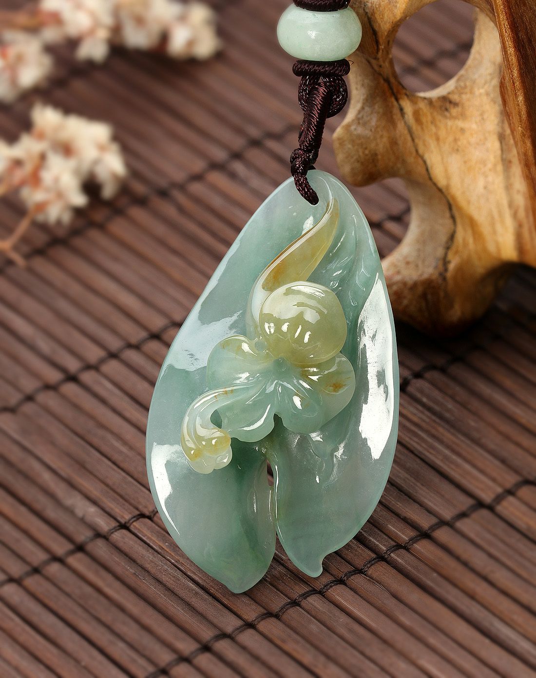 天然a货冰种清雅飘花细腻一品青莲翡翠吊坠