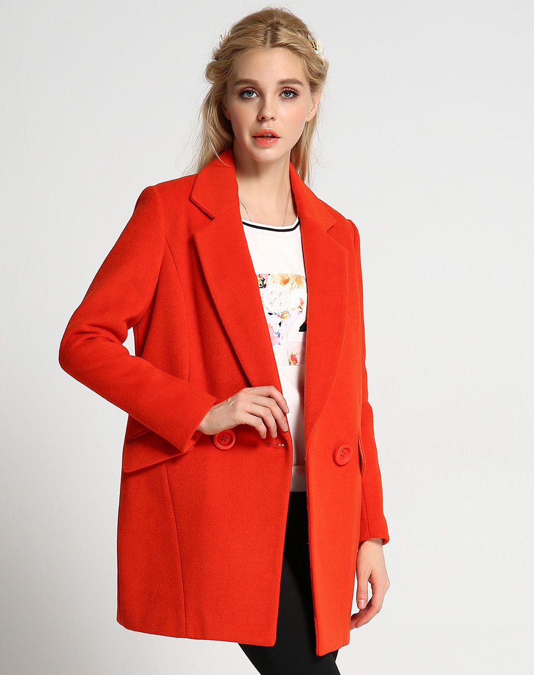 气质西装领橙红色呢大衣