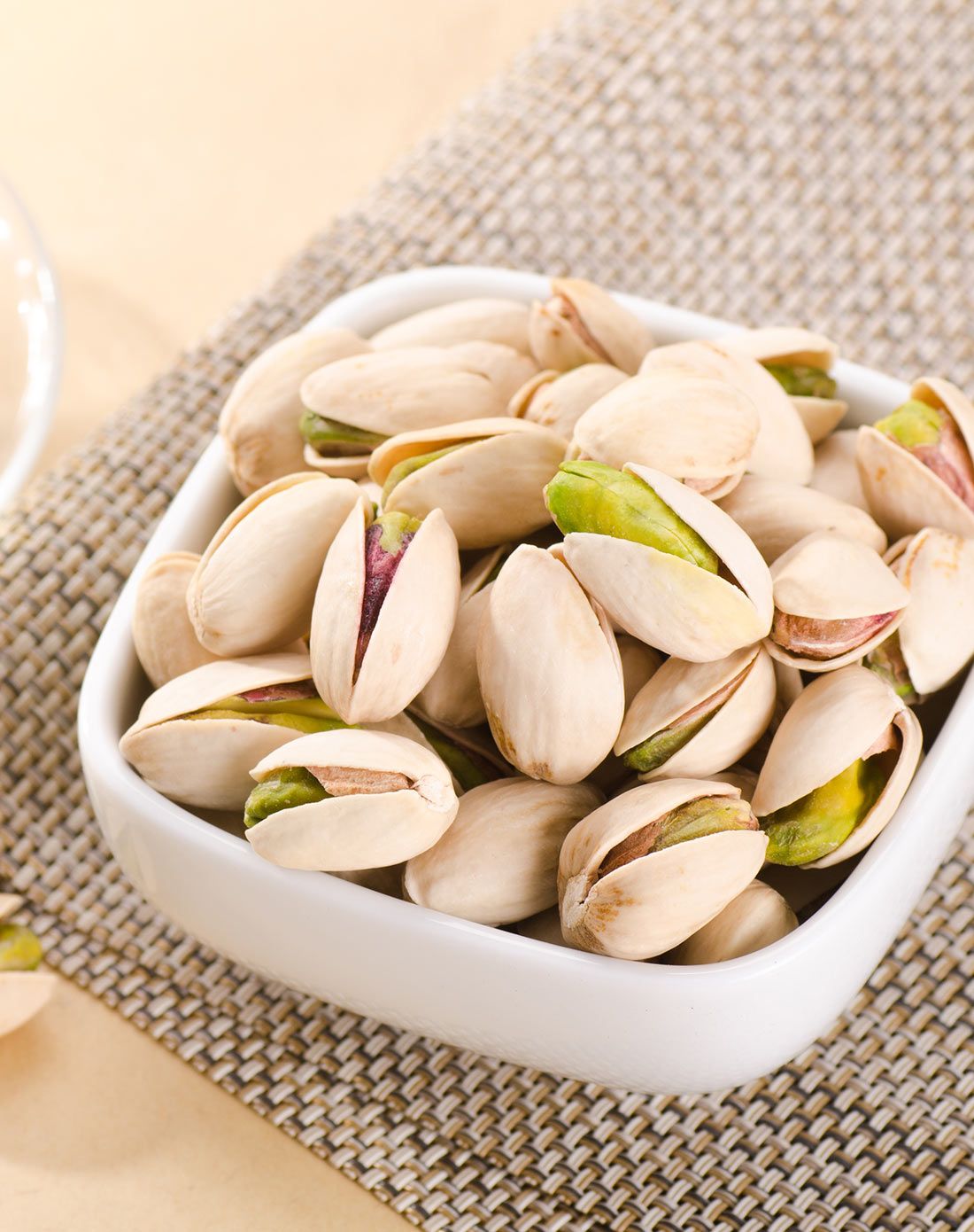 良品铺子自然开心果210g/袋